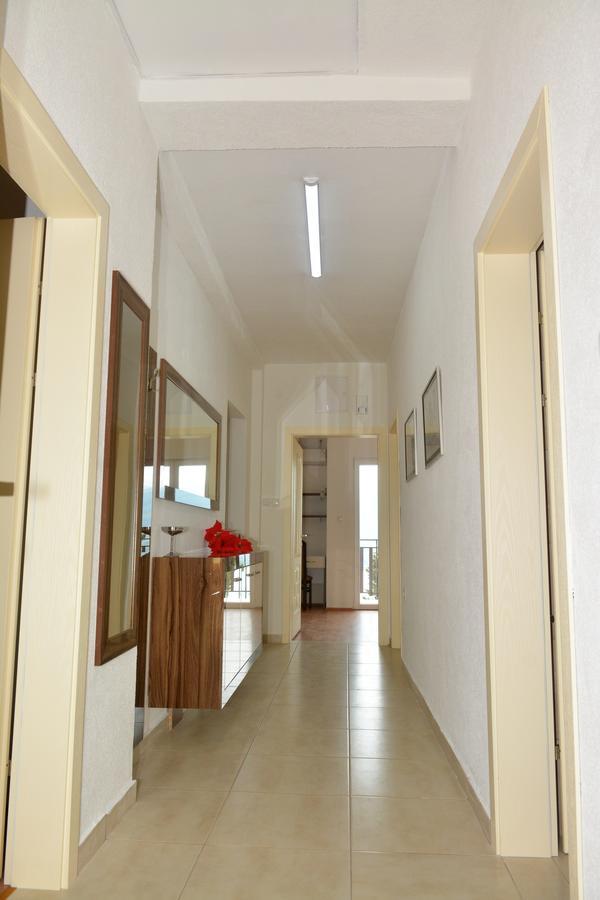 Comfort Apartment Ohrid Esterno foto