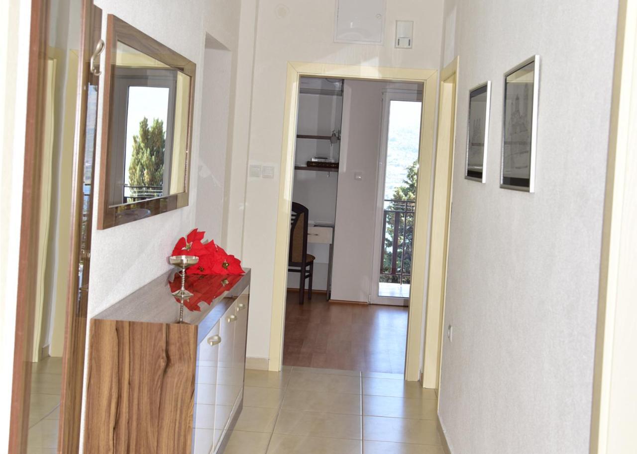 Comfort Apartment Ohrid Esterno foto