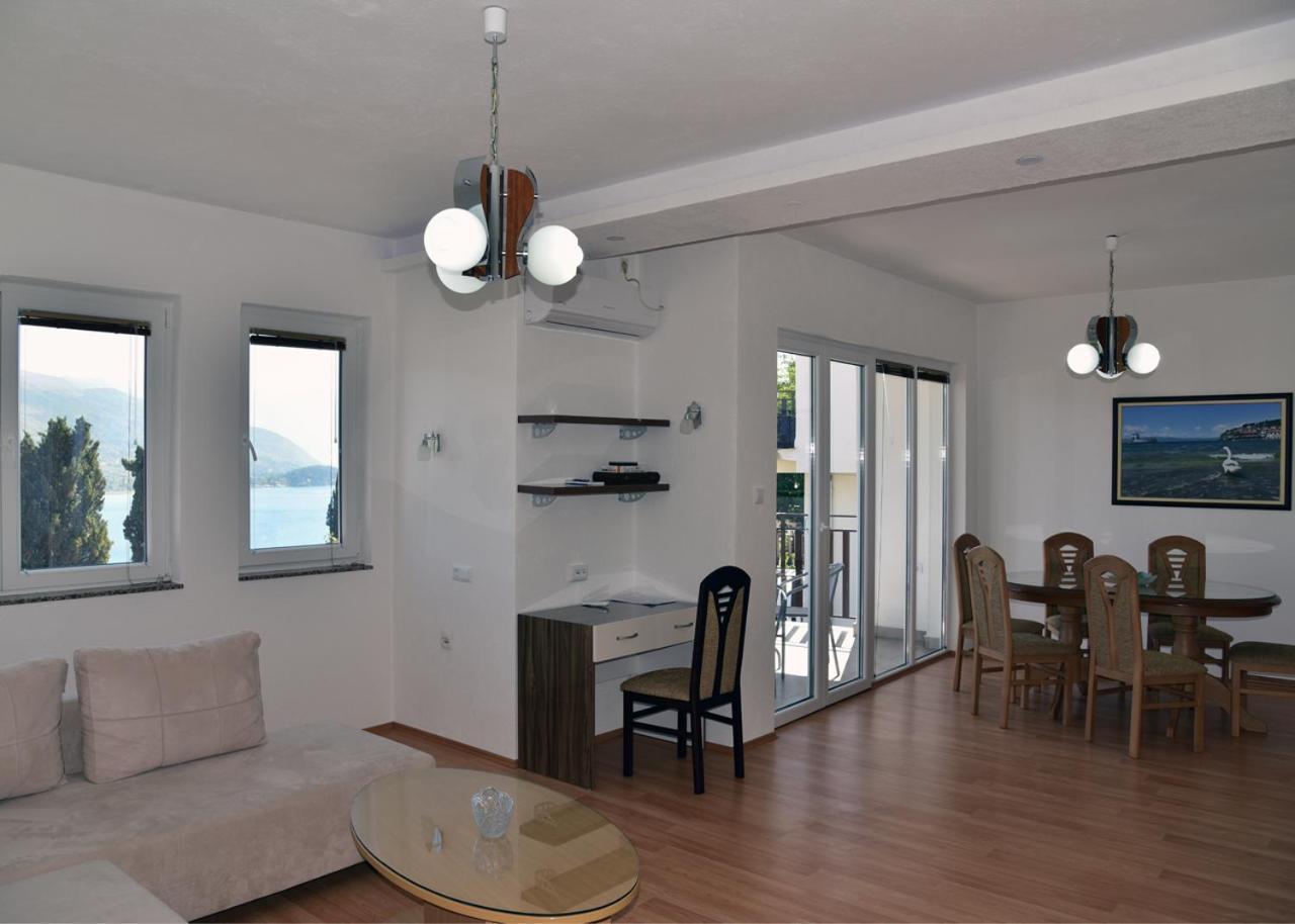 Comfort Apartment Ohrid Esterno foto